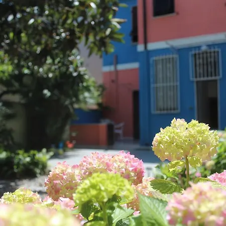 Eco I Due Oleandri Bed & Breakfast Marina Di Carrara